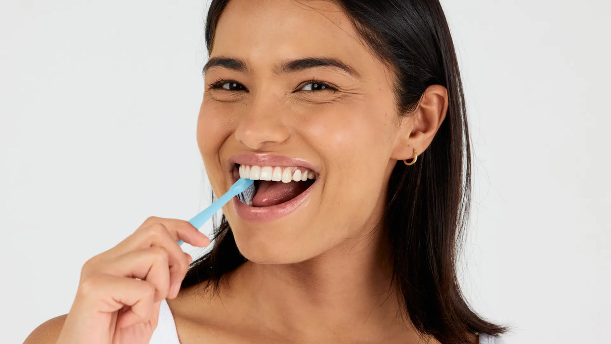 5 Reasons Why Hydroxyapatite Toothpaste is better than Fluoride Toothpaste
